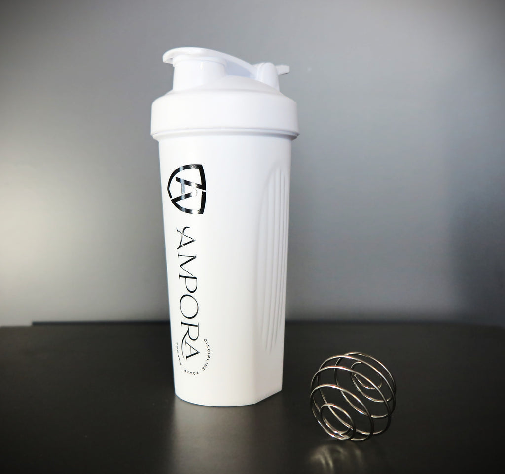 Ampora 600ml Premium Shaker Wit – met Shakerbal